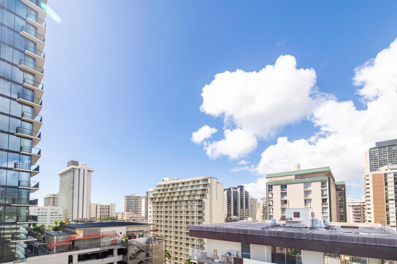 Beautiful Studio In The Heart Of Vibrant Waikiki โฮโนลูลู ภายนอก รูปภาพ