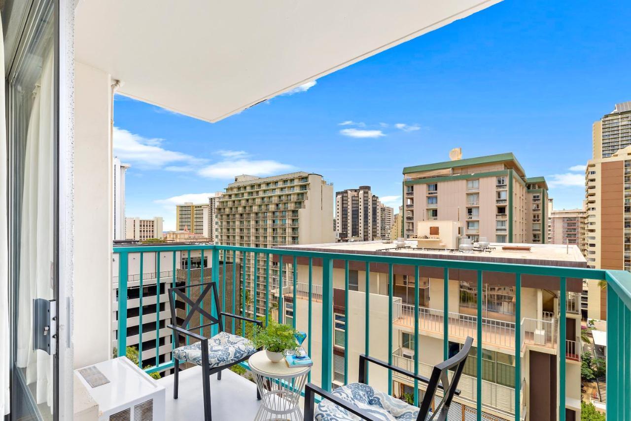 Beautiful Studio In The Heart Of Vibrant Waikiki โฮโนลูลู ภายนอก รูปภาพ