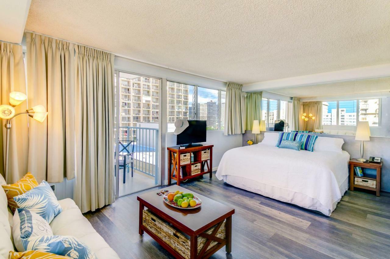 Beautiful Studio In The Heart Of Vibrant Waikiki โฮโนลูลู ภายนอก รูปภาพ